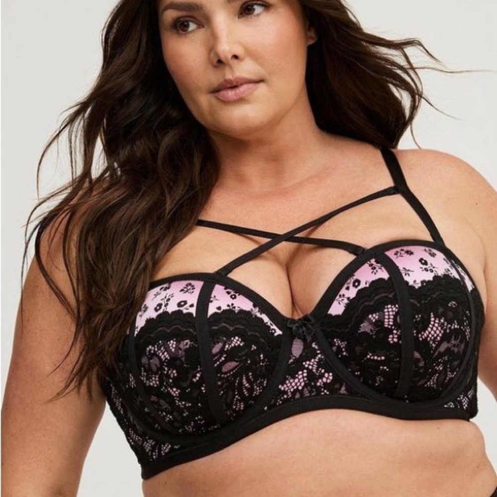 Torrid Bombshell Everyday Strapless Push-Up Bra